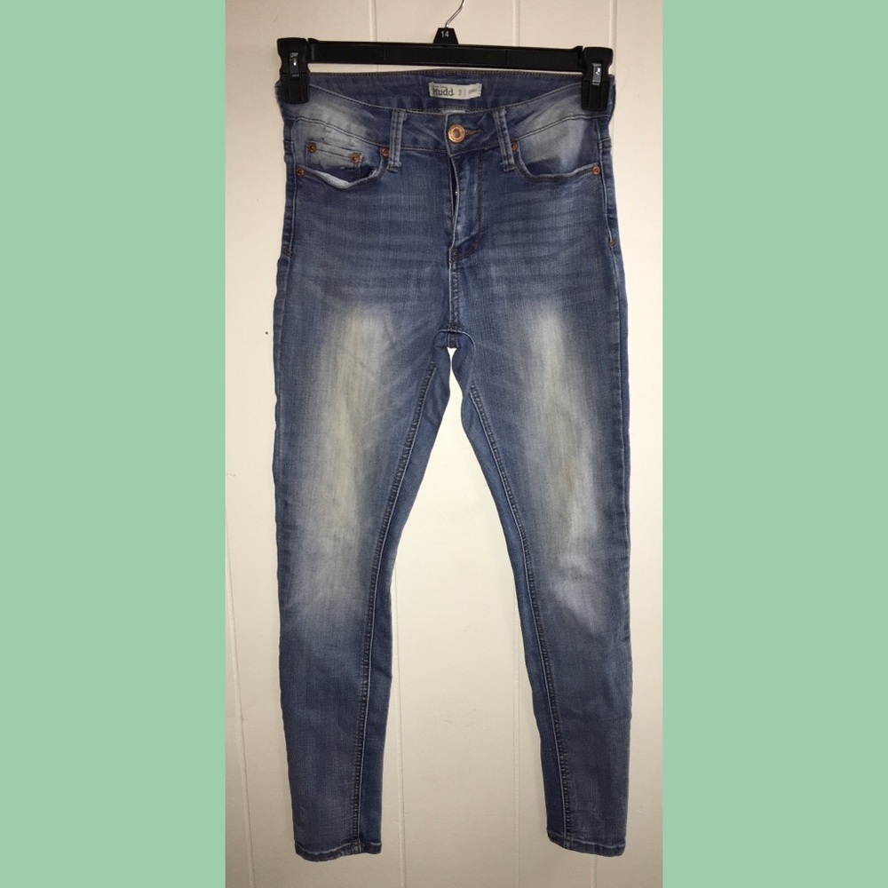 Light Washed Skinny Jeans